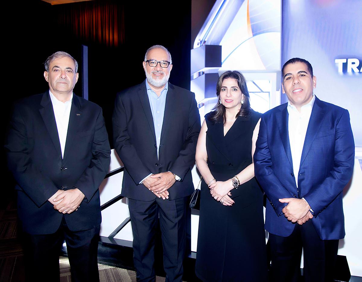 Karin Qubain, Douglas Hernández y Mario Roberto Faraj.