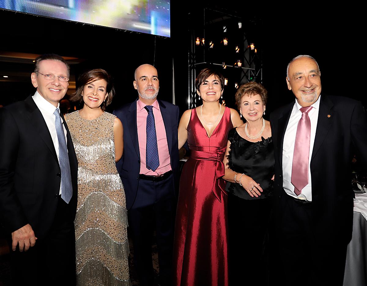 Invitados a la prom de la American School of Tegucigalpa