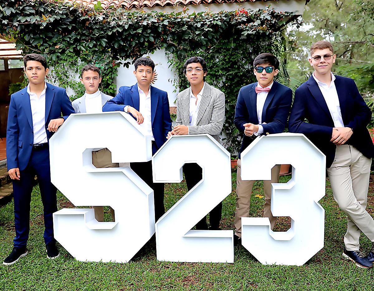 Brunch de los Senior 2023 de la Estancia School