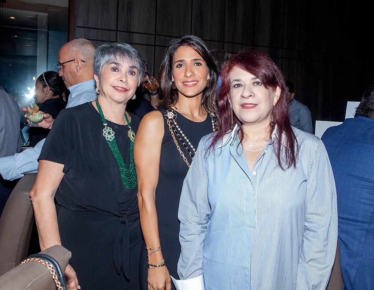 Linda Coello, Lile Abufele y Johana Rosenthal.