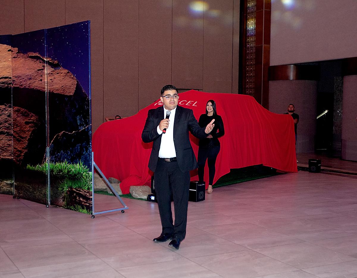 Rely Maradiaga durante su participación en el lanzamiento del L200. 2025.