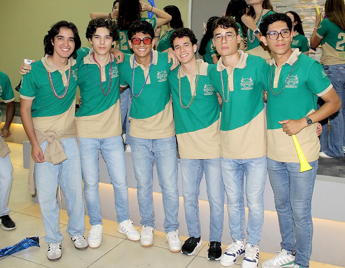 Senior Entrance de la Academia Los Pinares 2025