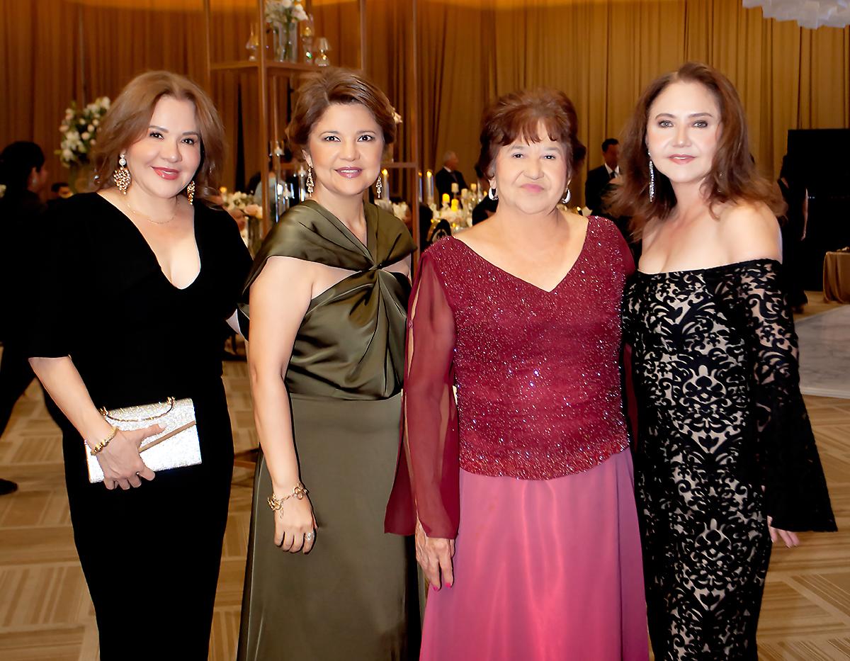 Lizeth Aguilar, Lizeth Miranda, Dolores Palencia y Ángela Laitano.