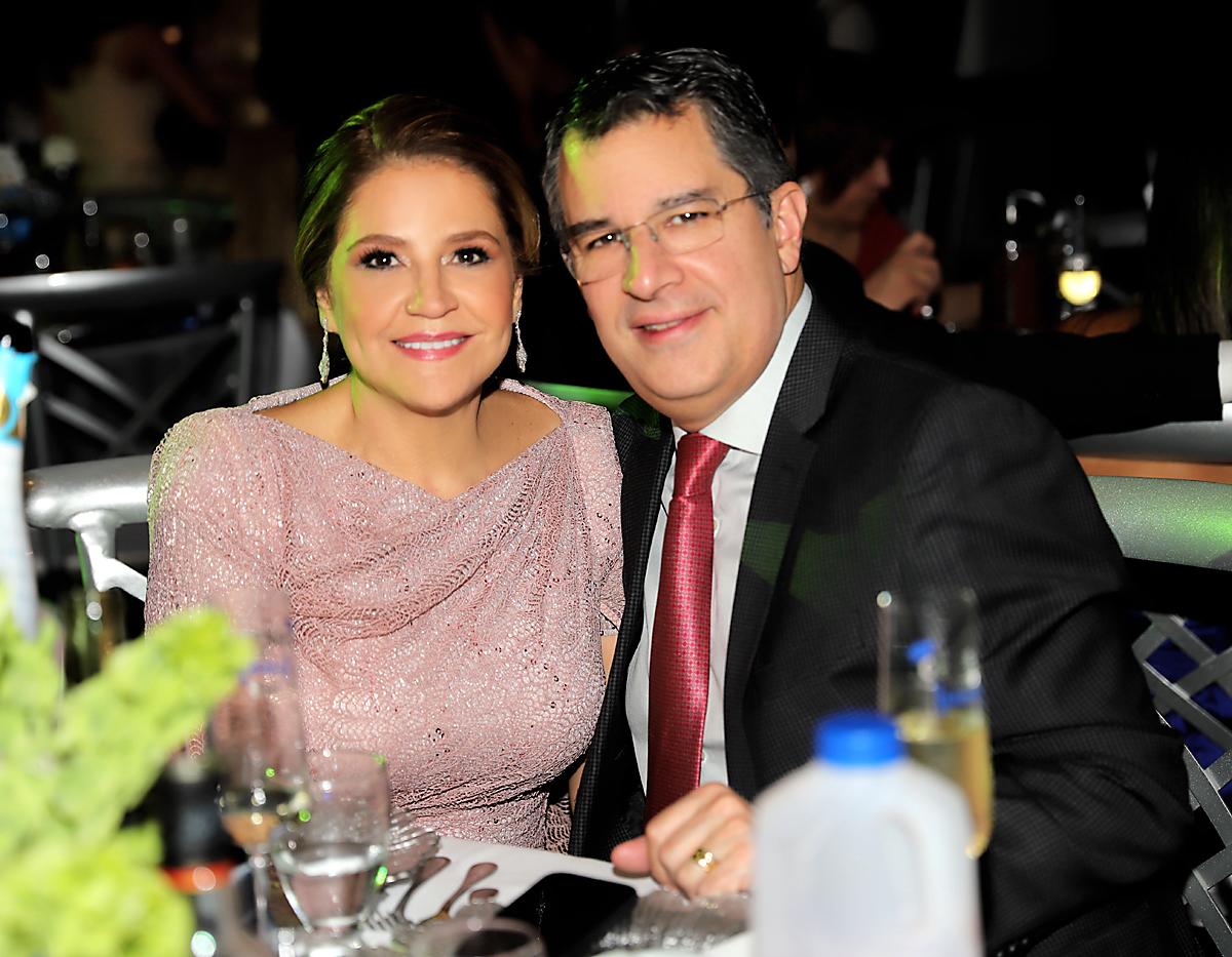 Invitados a la prom de la American School of Tegucigalpa