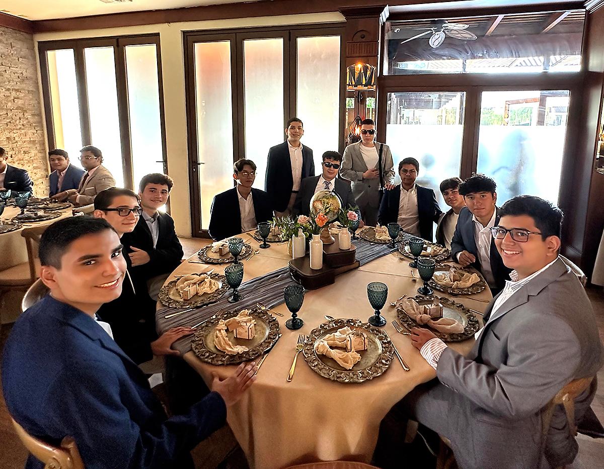 Senior breakfast 2025 de la Escuela Santa María del Valle