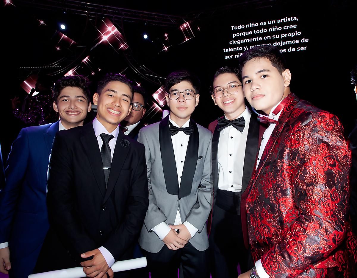 Fiesta de la prom 2024 de Kiddy Kat &amp; Morazzanni