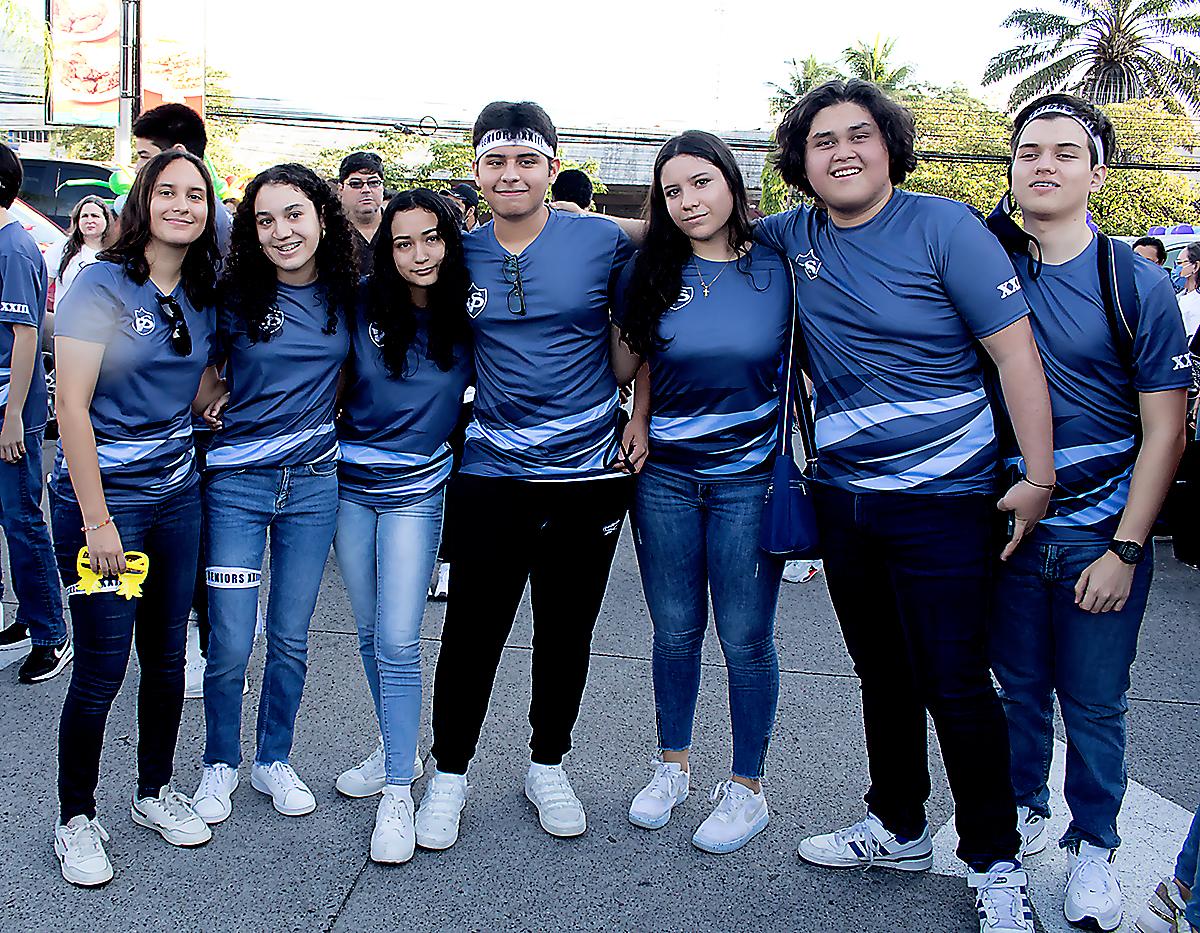 Sofía Nataren, Maria Fernanda García, Gabriella Zelaya, Efraín Caballero, Marcela Moreno, Sebastián Enamorado y Jorge Flores.