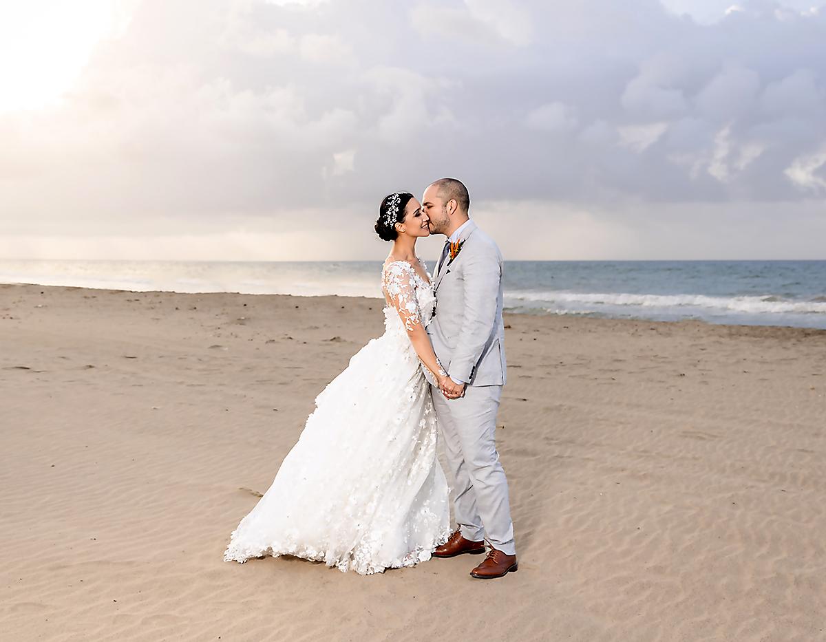 La boda de Maxin Jerez y Gustavo Ramos