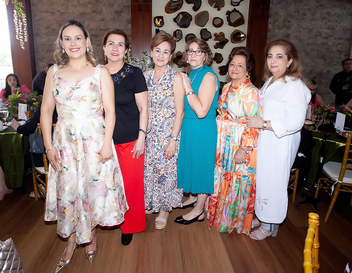  Liset Nasar, Rita de Simón, Mary Handal y Yolanda Geanine y Rabab Handal.