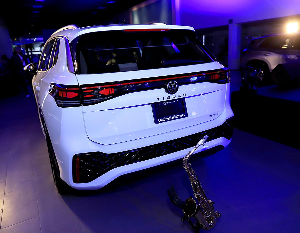 La nueva Tiguan 2025 incluye además alarma antirrobo con protección antirremolque y una suite de asistentes de conducción que posicionan este modelo como uno de los más completos en su categoría.
