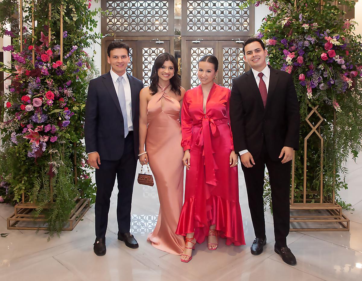 Héctor, Irene, Fabiana y Rodolfo Bueso.