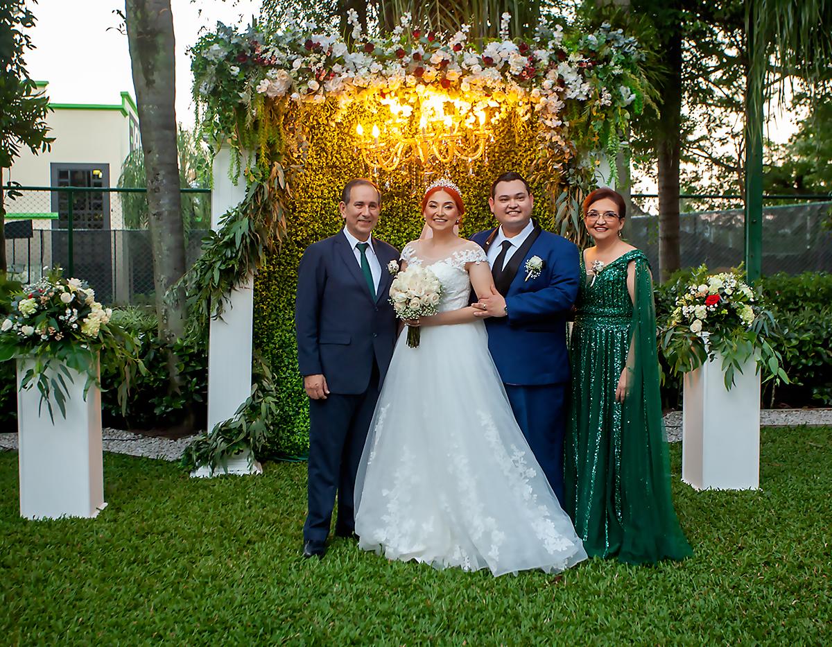 Ramón Darío Rivera, Annie Rivera, Douglas Flores y Gisela Contreras.