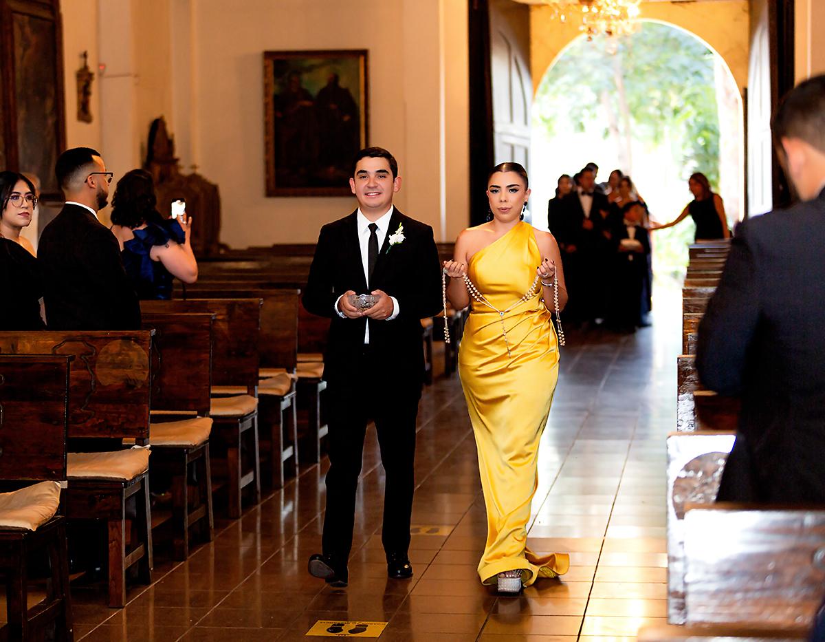 Carlos Galindo y Alejandra Alvarado.