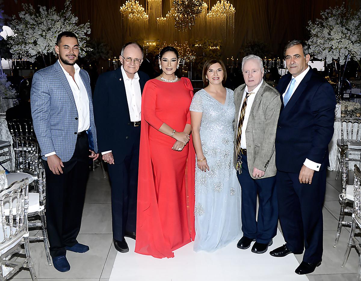 Gregory Werner jr, Gregory Werner, Ruth Arita, Nohal Dieck de Mendoza, Ernesto Dieck y Karim Qubain.