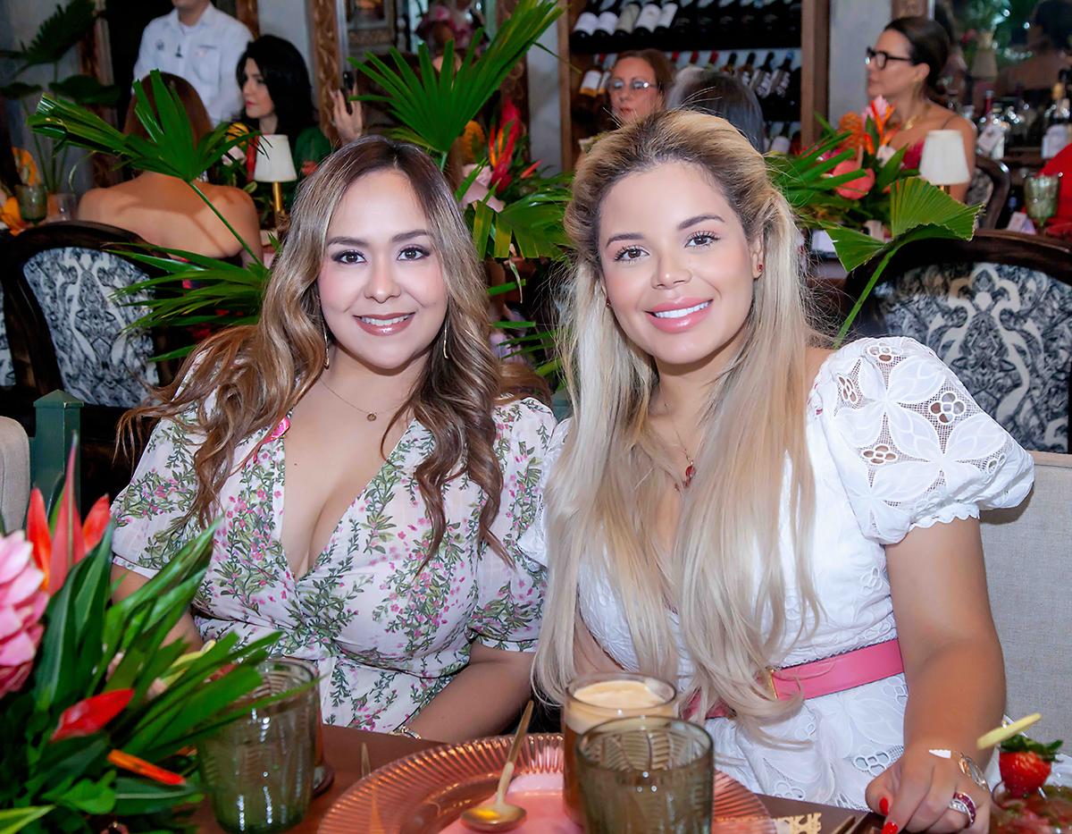 Michelle Ponce y Sol Sosa.