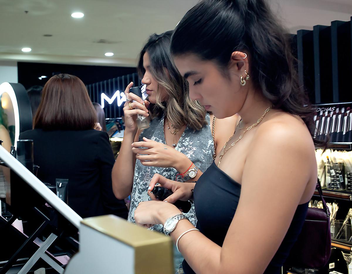 Inauguración de M.A.C Cosmetics en San Pedro Sula