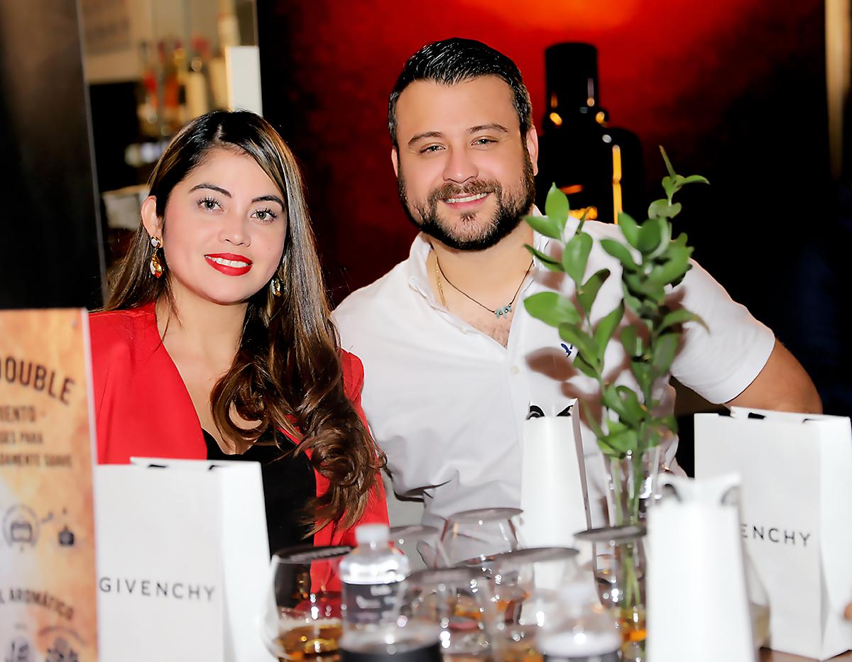 Whisky Lab por Multiplaza y Estilo