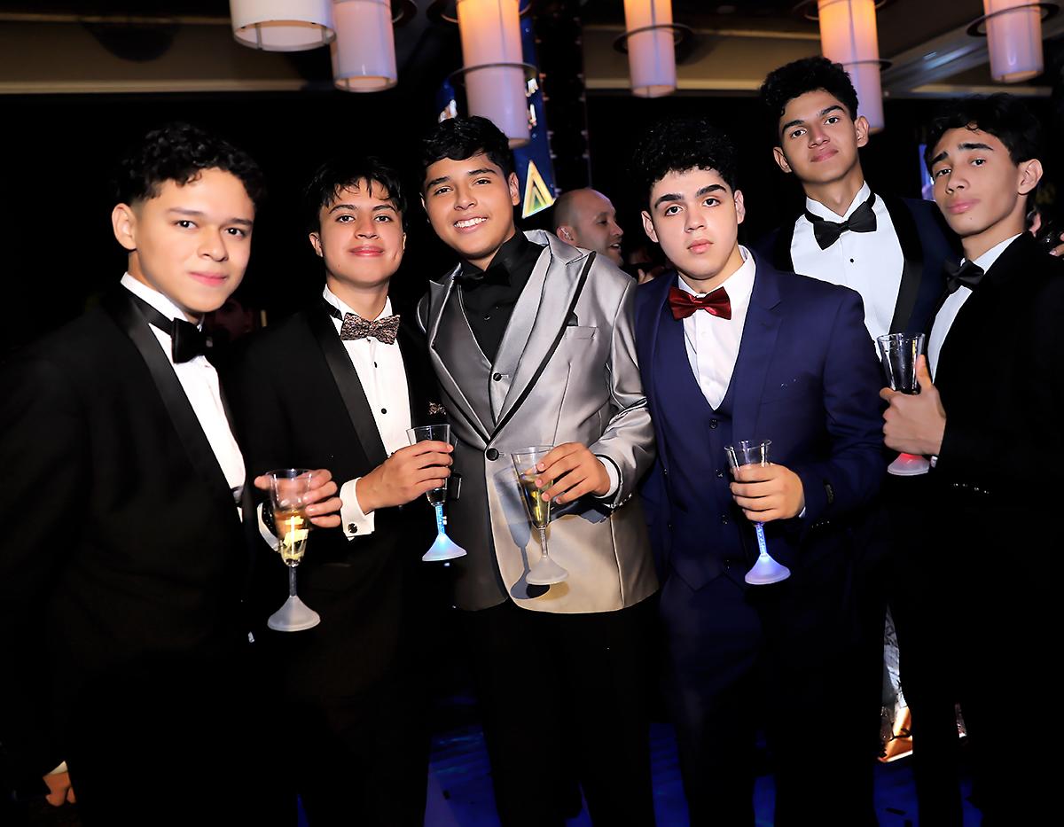 Fiesta de la prom 2024 de Elvel School
