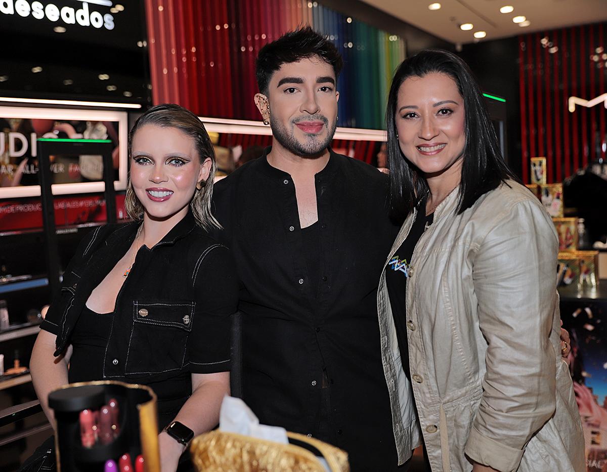 M·A·C Cosmetics y Revista Estilo deslumbran con Gift of Gold