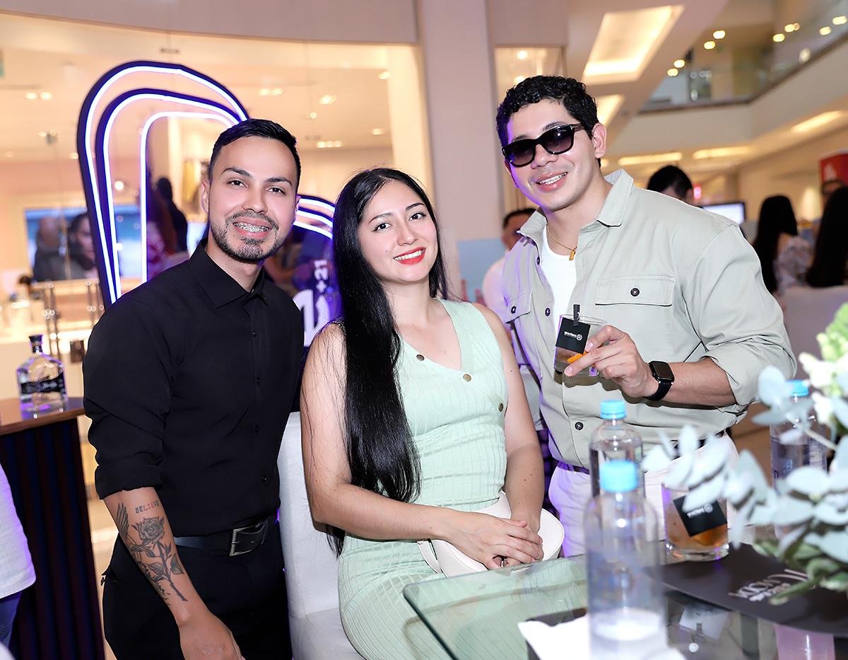 Gerson Zapata, Gabriela Mairena y Marco Morán.