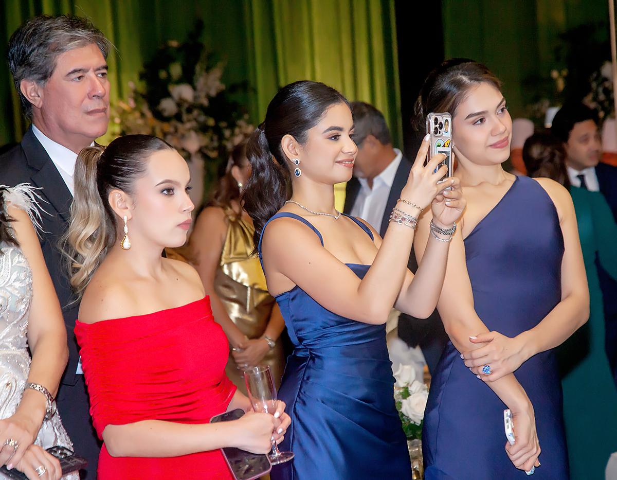 Así celebraron su amor Orlando y Michelle