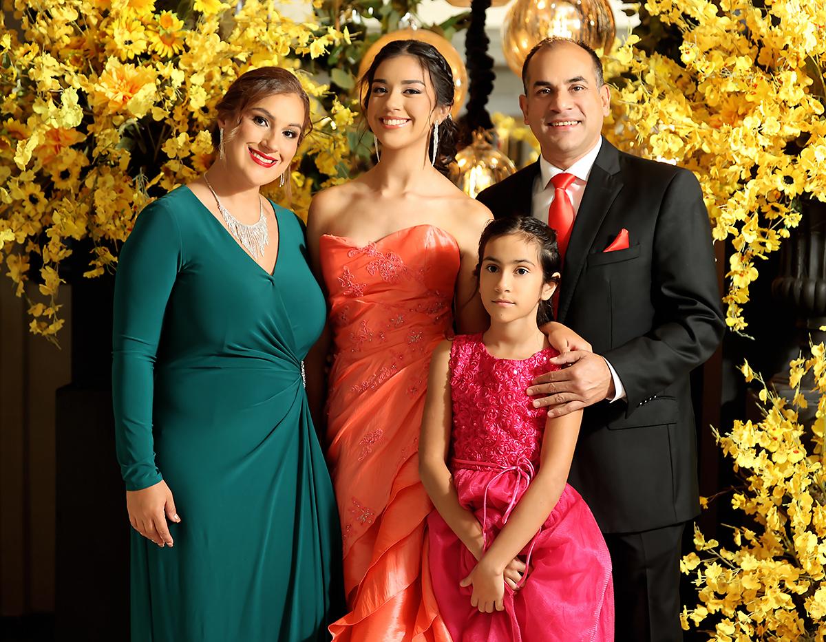 Invitados de la prom 2025 de Dowal School