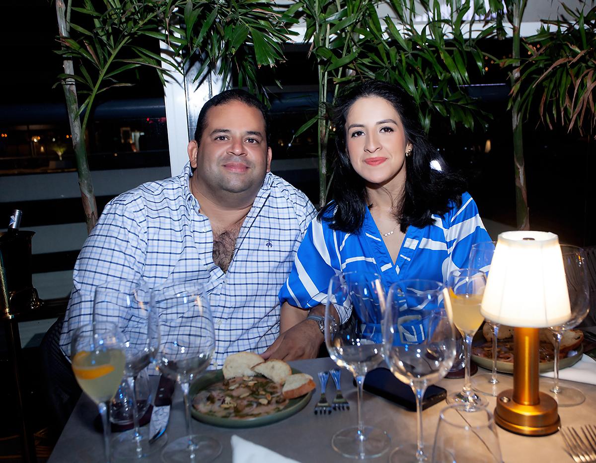 Ricardo y Diana Granillo.