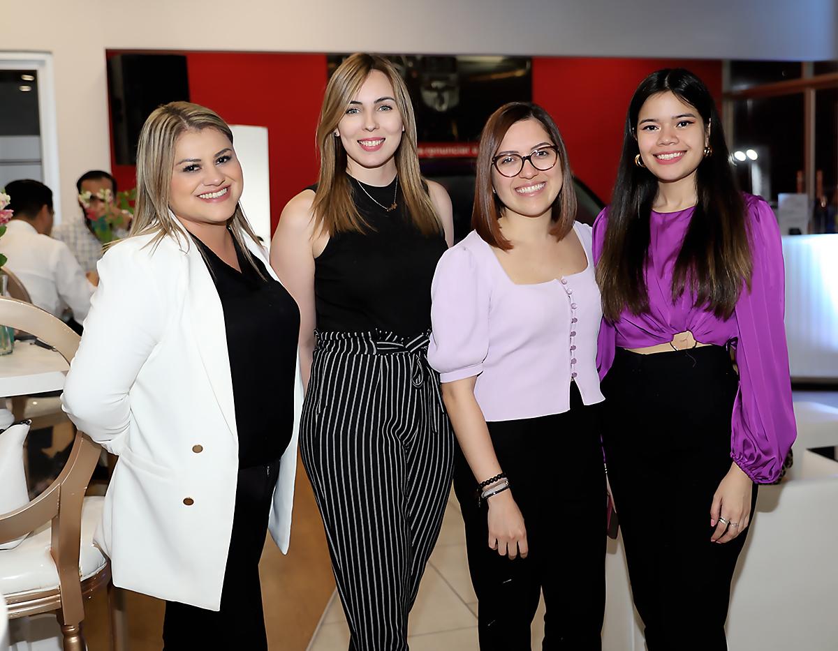 Nancy Castellanos, Evelyn Tabora, Meylin Irías, y Alejandra Figueroa