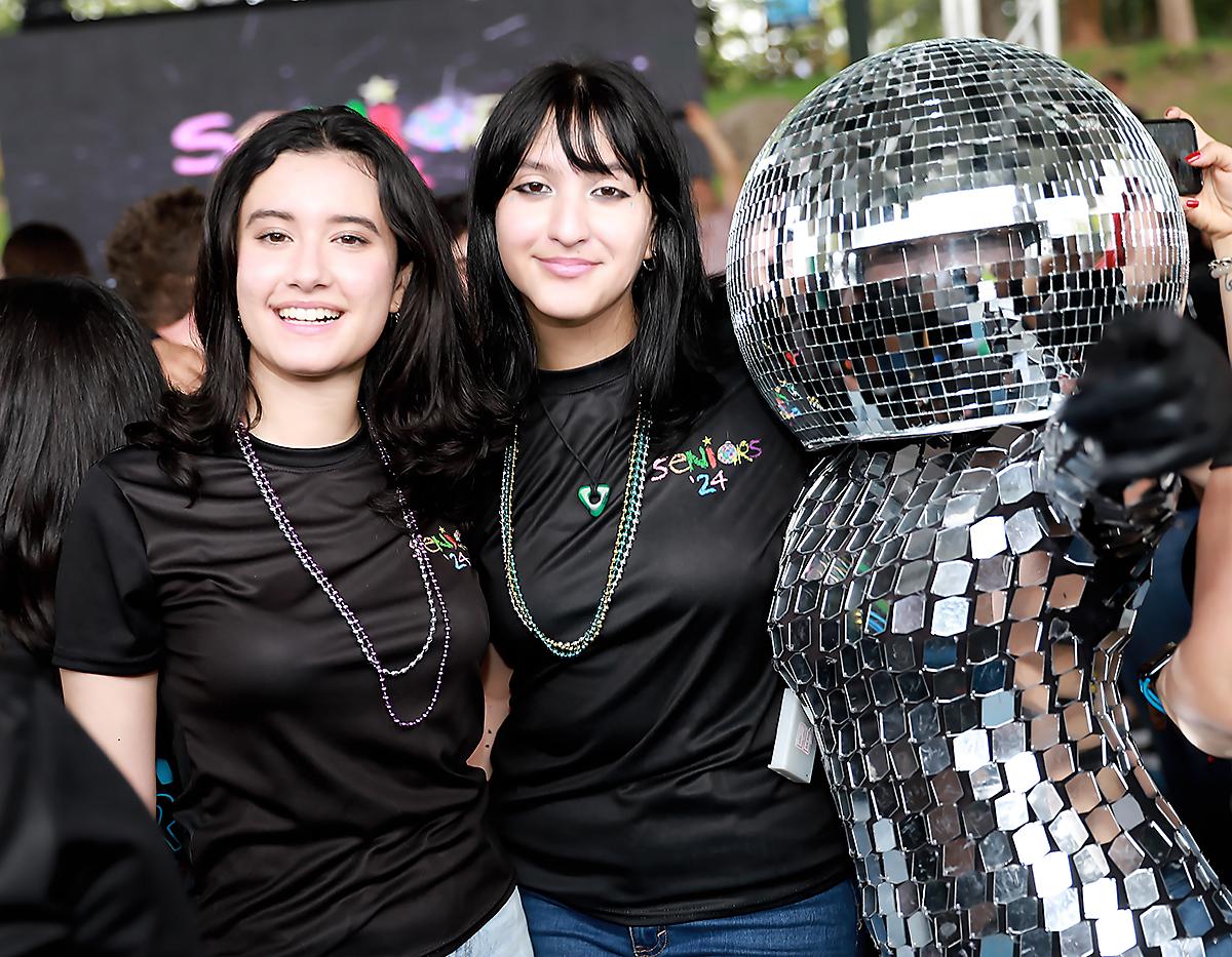 Fanny Mendoza y Carolina Rodas.