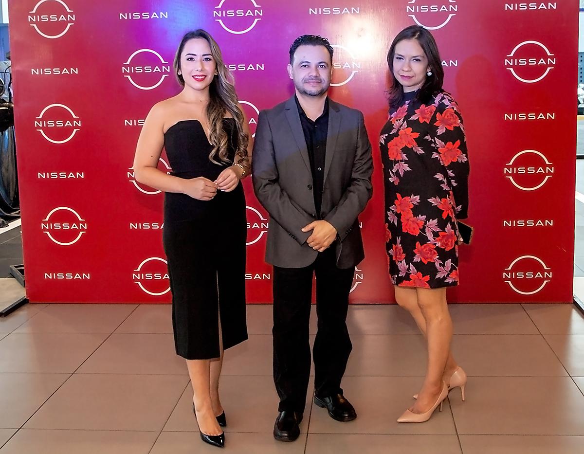Diana Pineda, Jorge Luis López y Alejandra Cáceres.