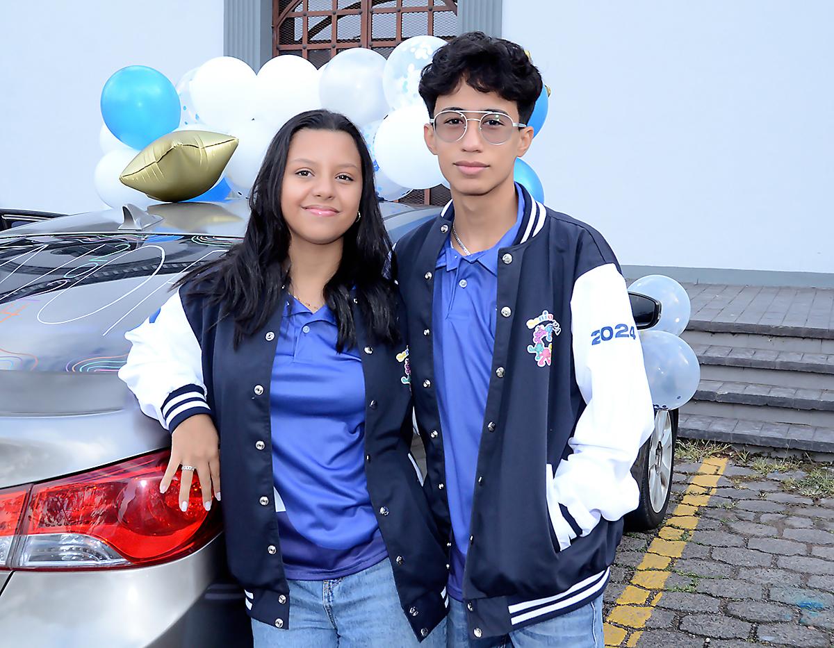 Mia Reyes y Diego Medina
