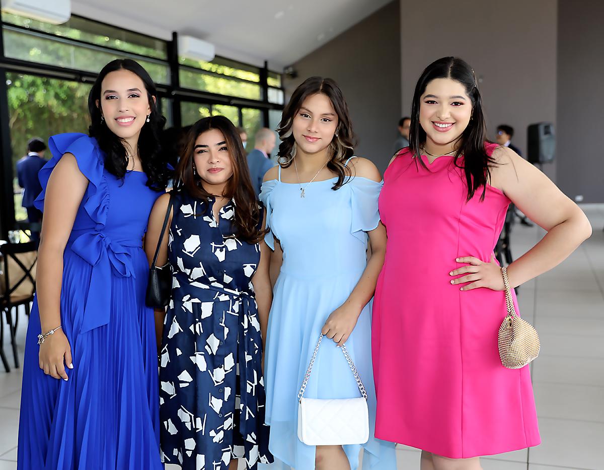 Valeria Pavón, Valeria Carrasco, Rebeca Puerto y Sofía Gutiérrez