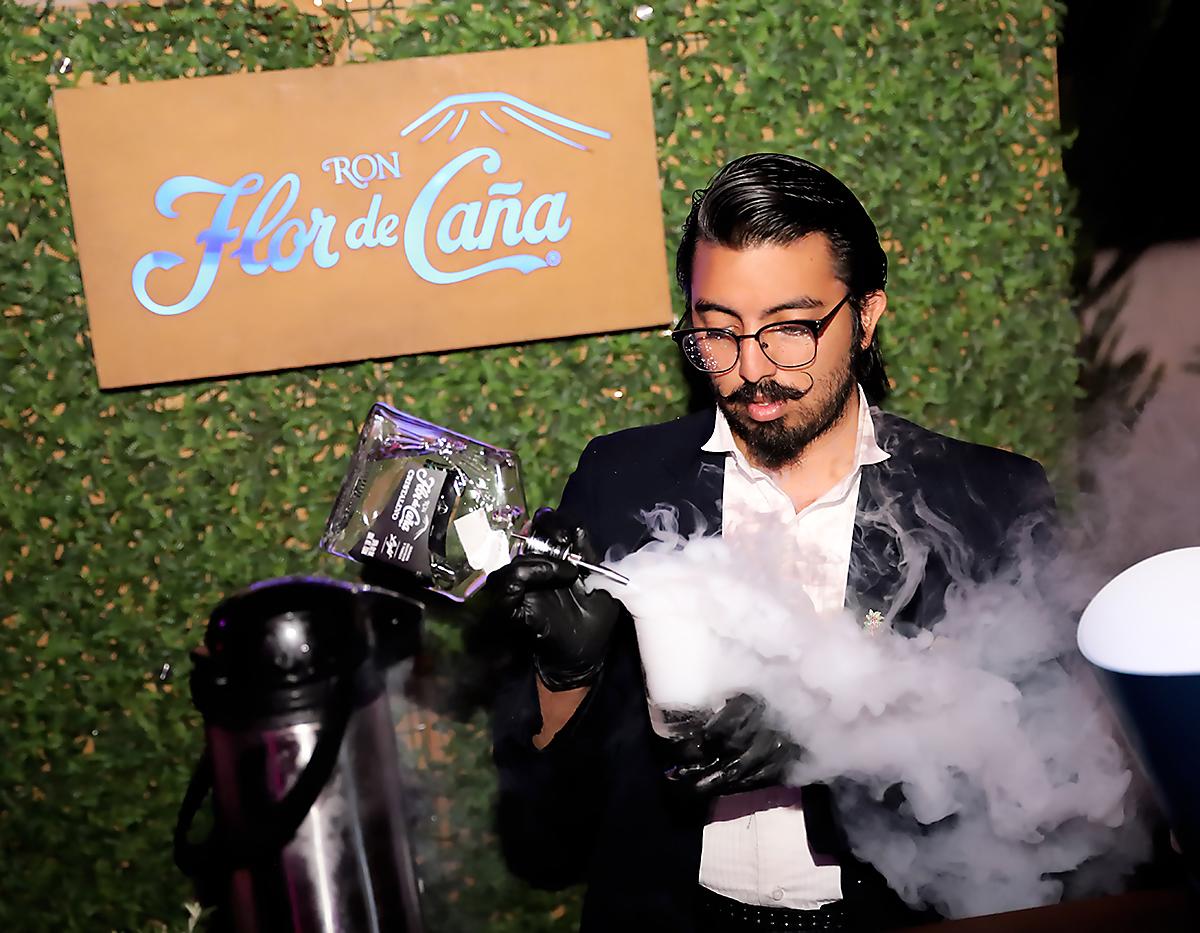 Flor de Caña, patrocinador del evento 