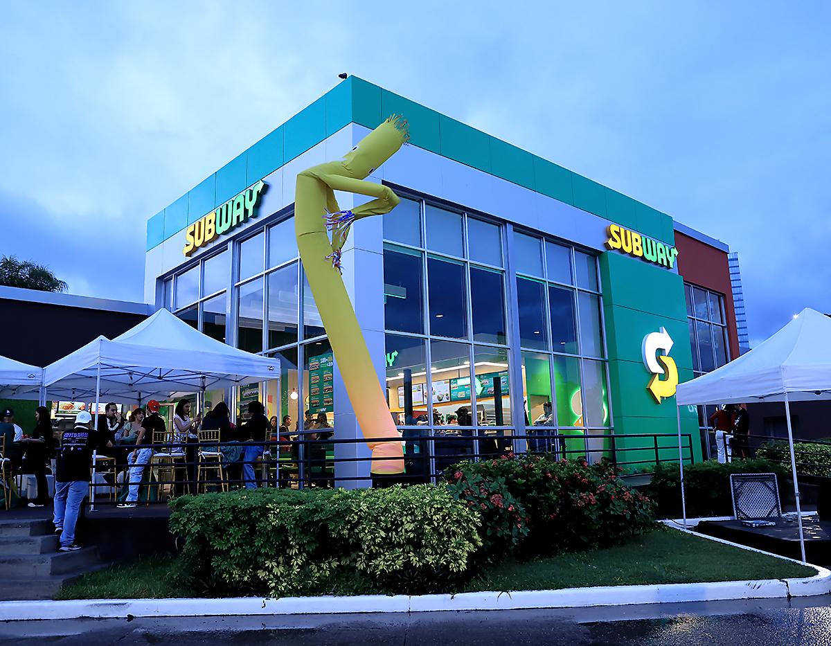 Subway inaugura nuevo local en el Bulevar Juan Pablo II de Tegucigalpa