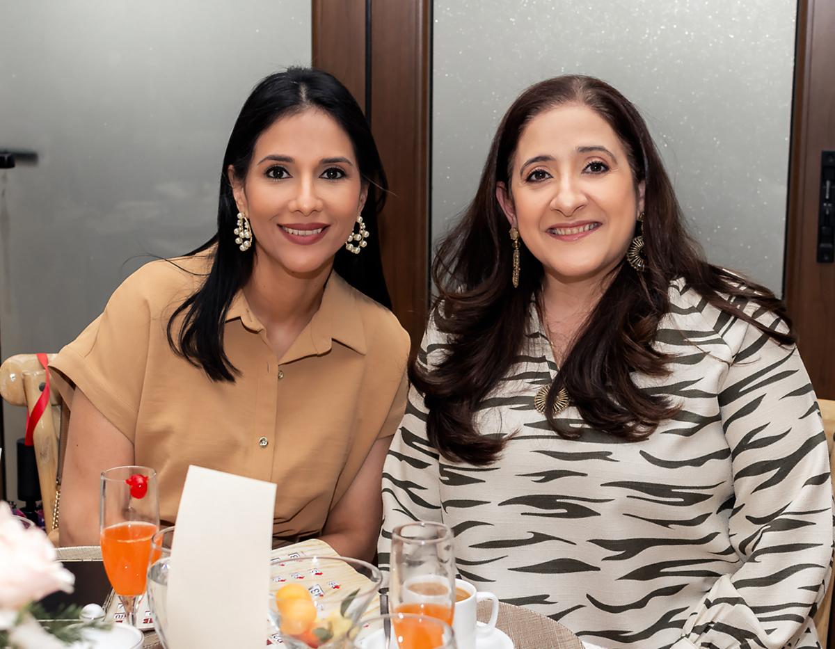Patty Castellanos y Nancy Misleh.