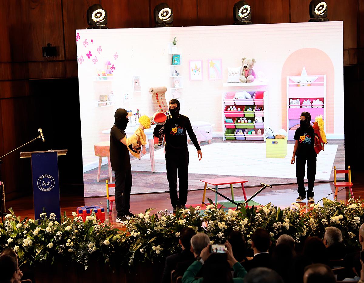 El Club de Drama presentó Cuarto de Juguetes