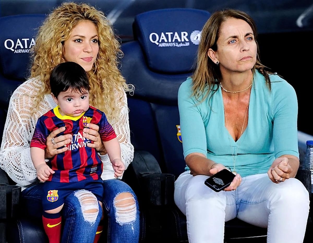 Montserrat Bernabeu, la mamá de Pique. Muchos afirman que a partir de la separación ambas se han distanciado, ya no la sigue en sus redes sociales y no ha vuelto a la casa de Shaki. 