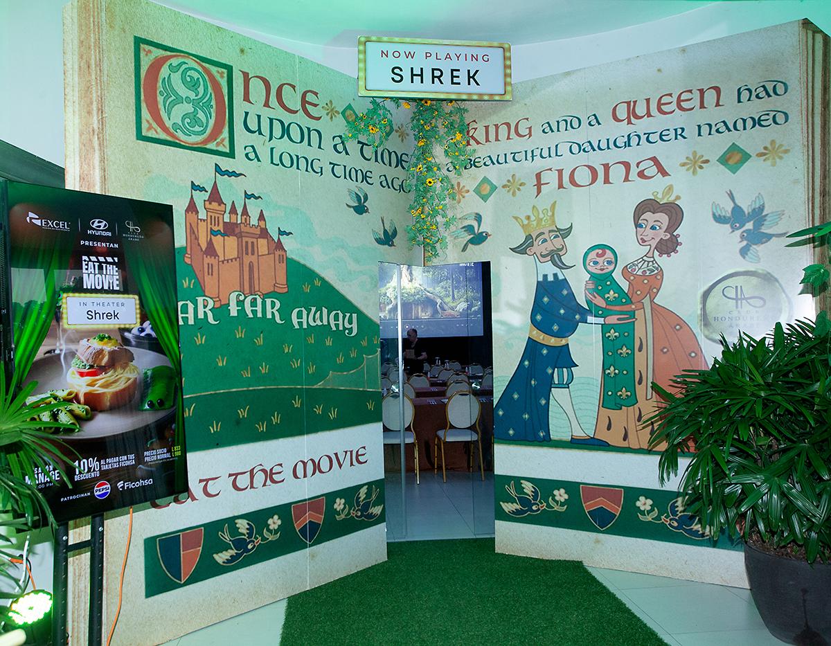 Eat the Movie: In Theater Shrek