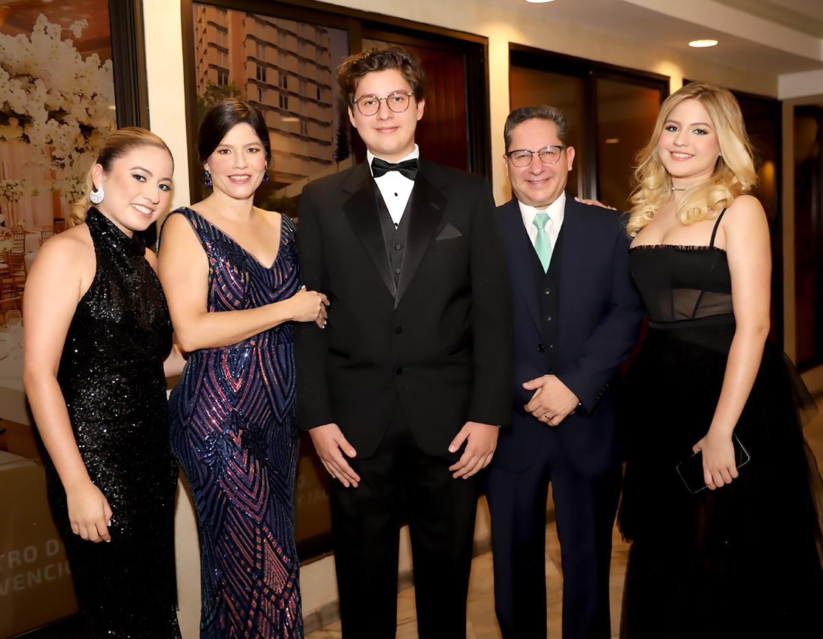 Así fue la prom night de DelCampo School 2023