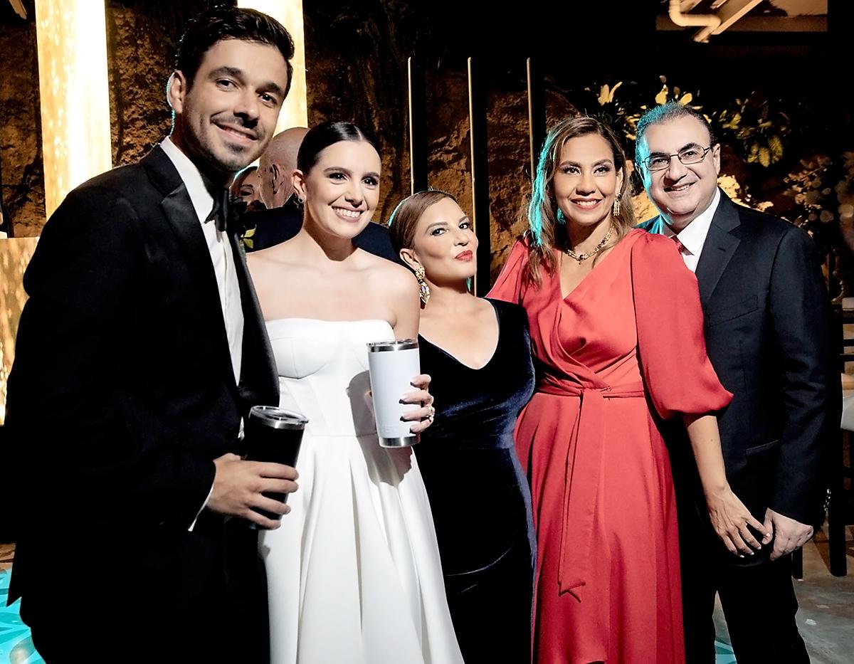 Juan Carlos y Andrea, Blanca Bendeck, Marcela Calderón y Guillermo Bendeck