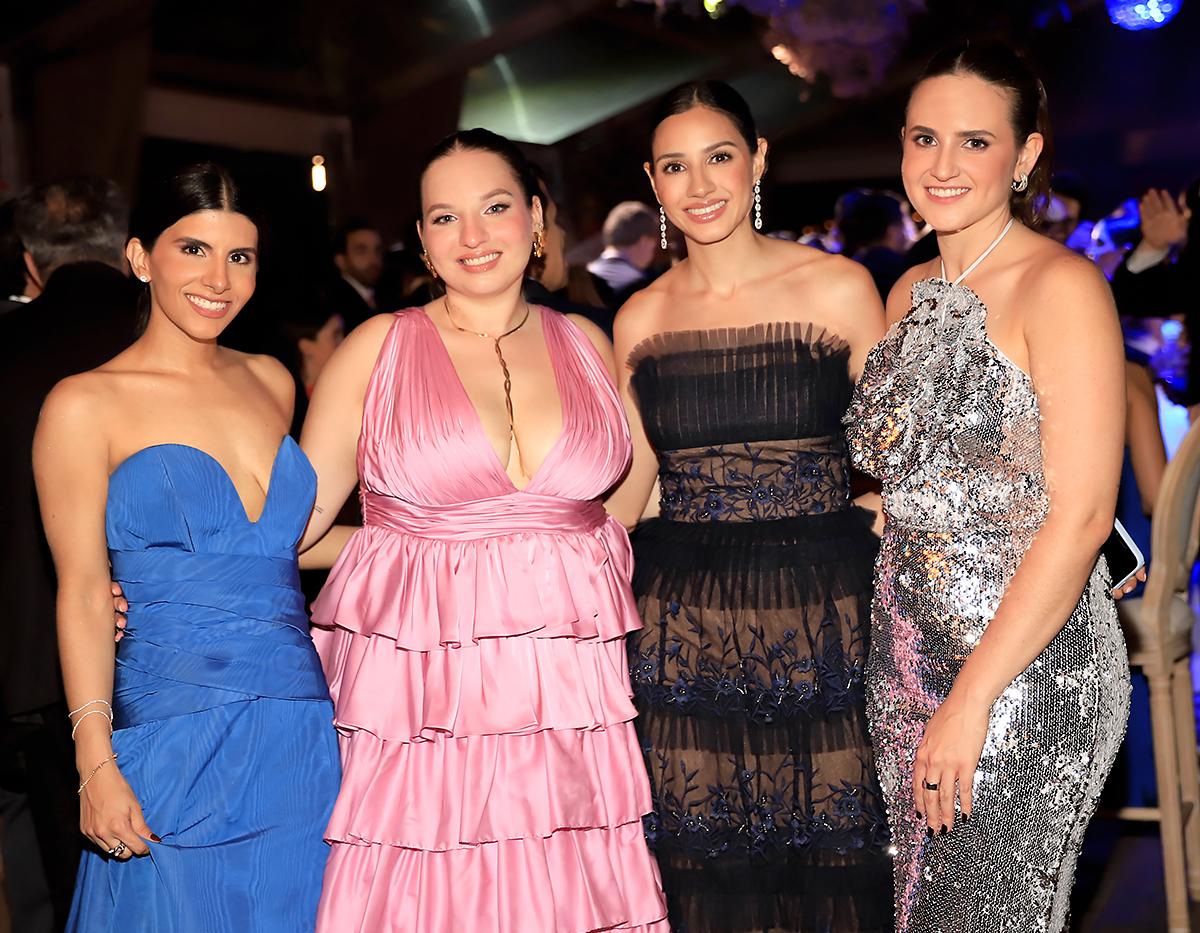 Viviana Faraj, Sofia Altamirano, Irene Bendana, Andrea Araujo