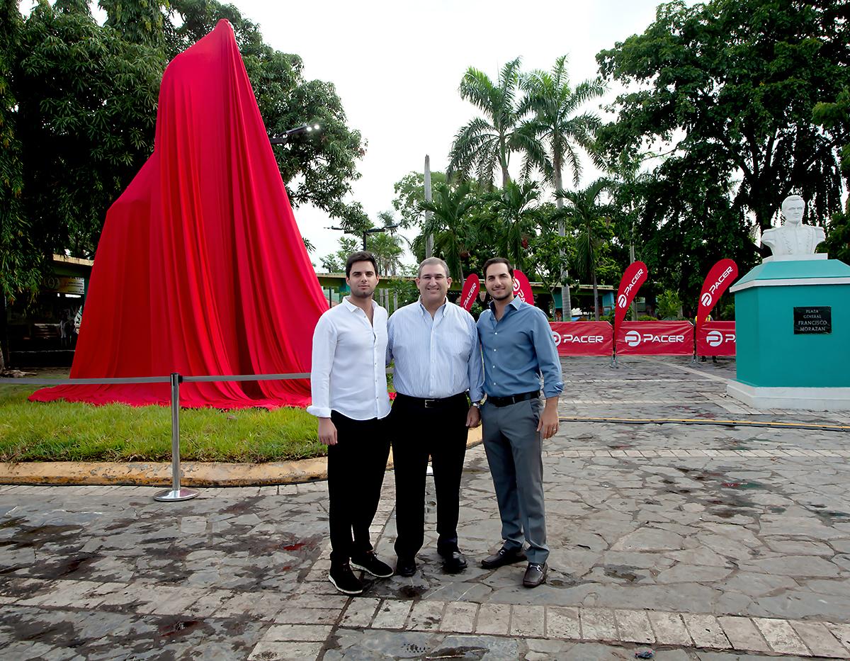 Alejandro Canahuati, Daniel Facussé y Mario Alberto Canahuati