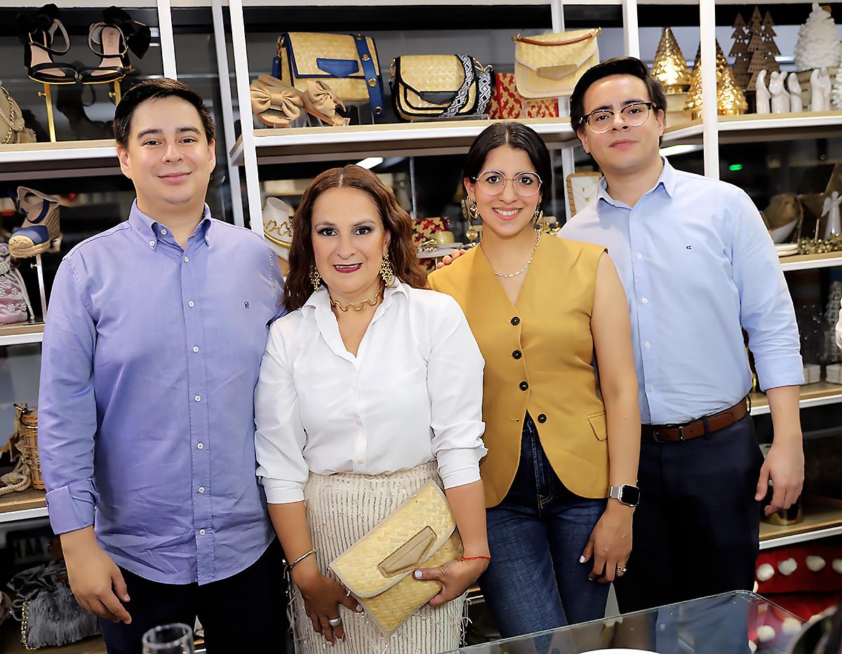 Grand Opening de Avoka en Mall Multiplaza de Tegucigalpa