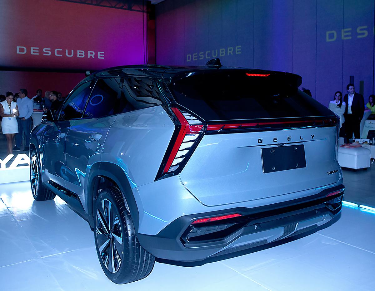 Casa Jaar presenta tres modelos insignia de Geely
