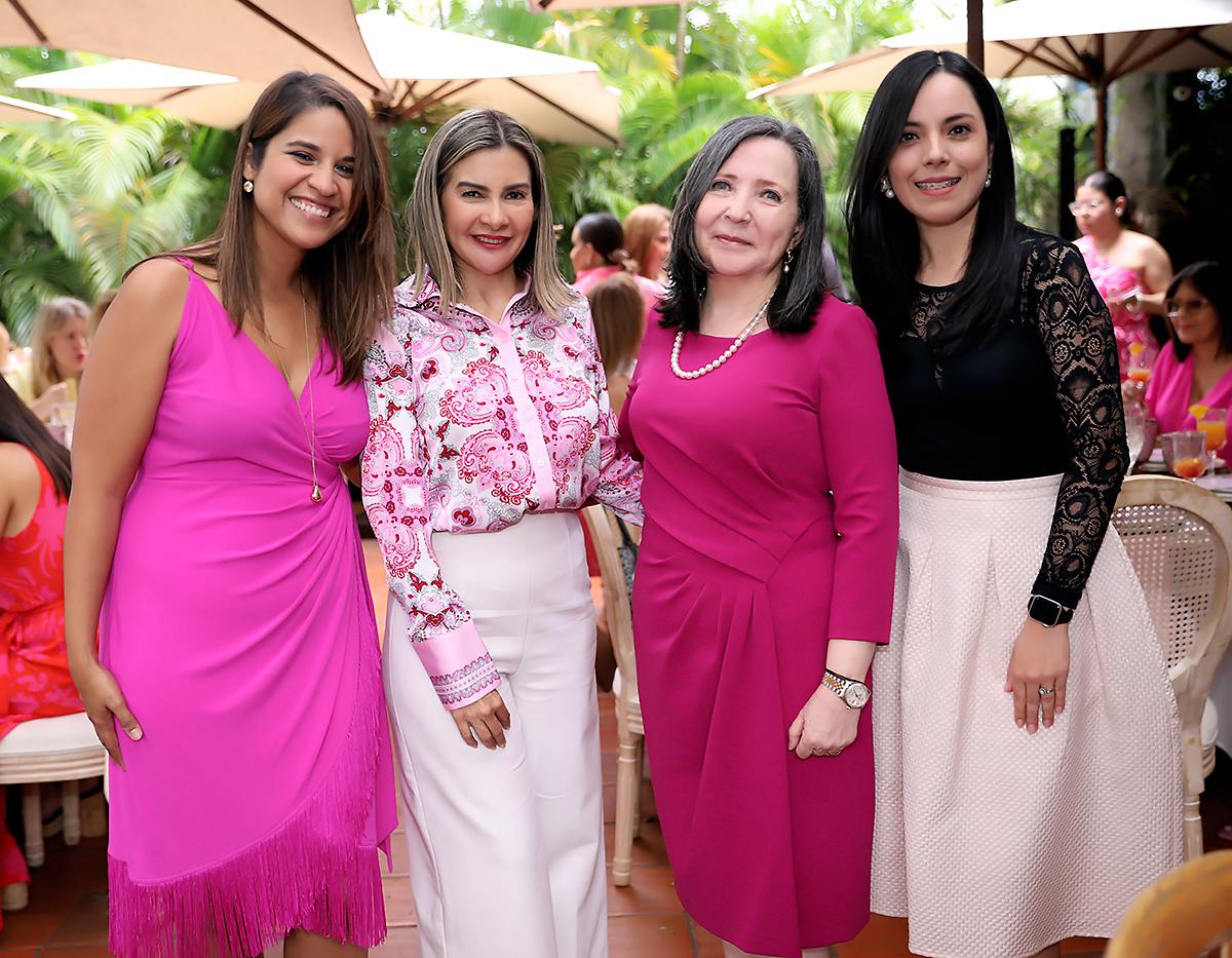 Ginna Miller, Suyapa Reyes, Carlota Delgado y Gracia María Aguilar.