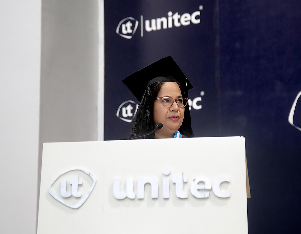 Graduaciones de UNITEC SPS 2024