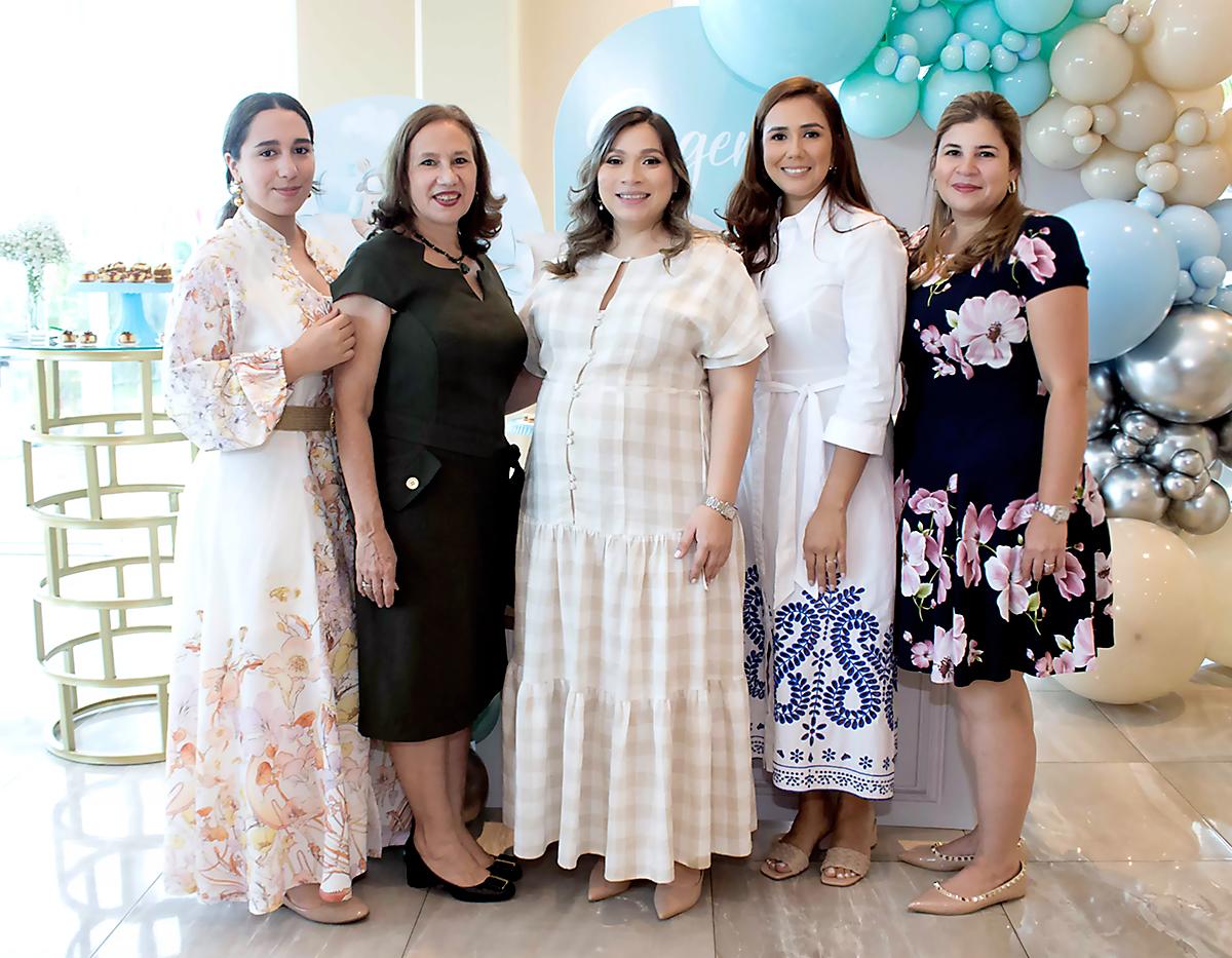 Así fue el baby shower de Olga Valle