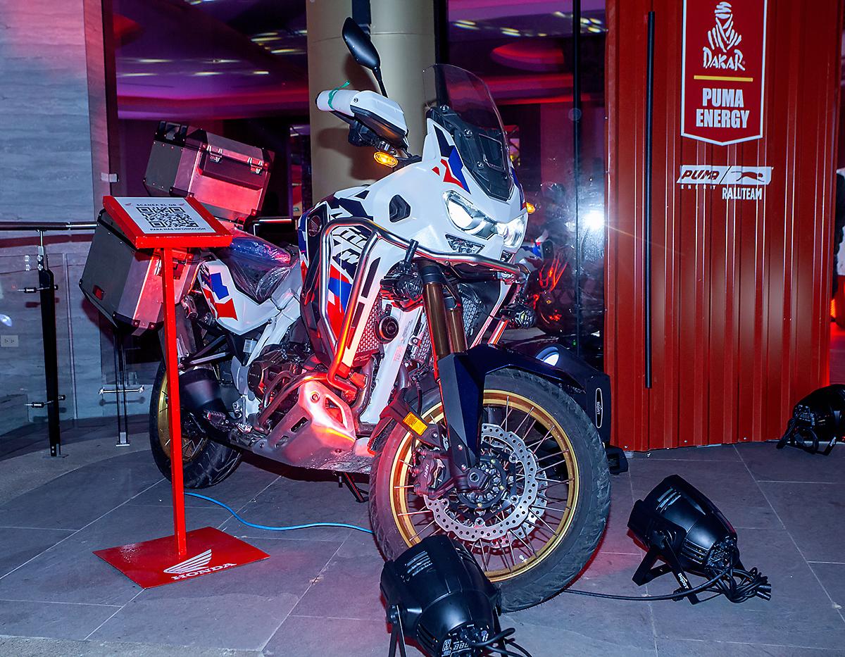 Exhibición de motocicletas.