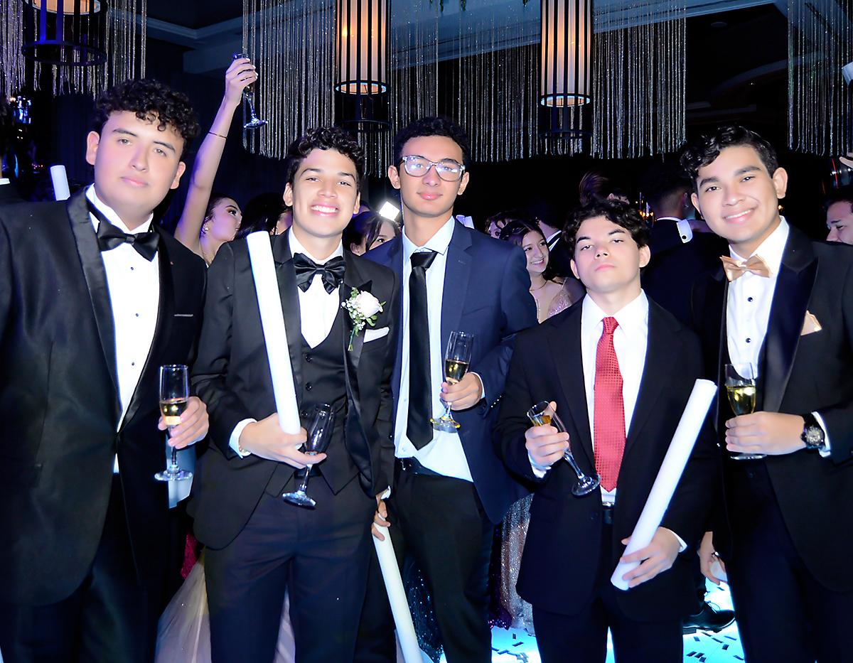 Fiesta de la prom 2024 de la International School of Tegucigalpa