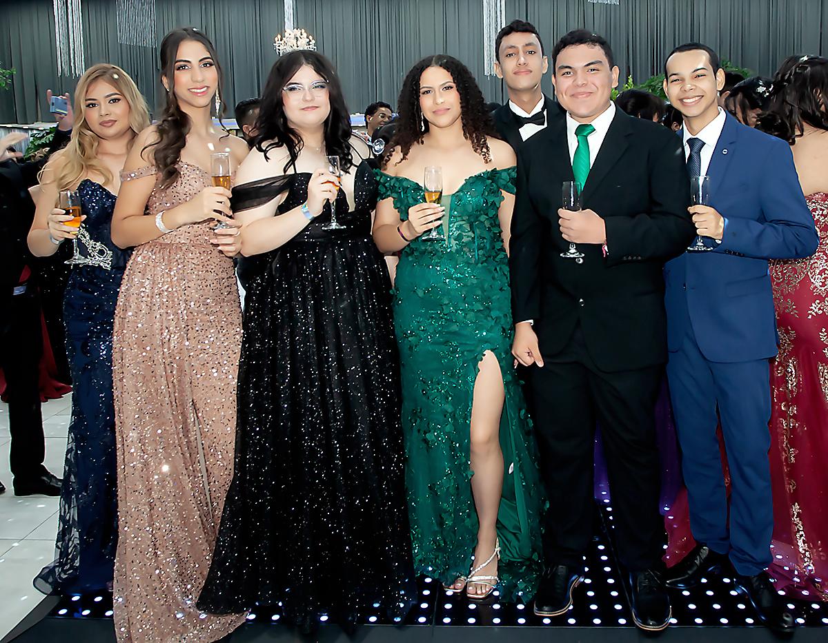 Fiesta de la prom 2024 de Happy Days &amp; Freedom